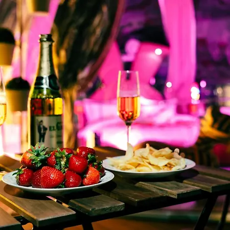 J&l Glamping